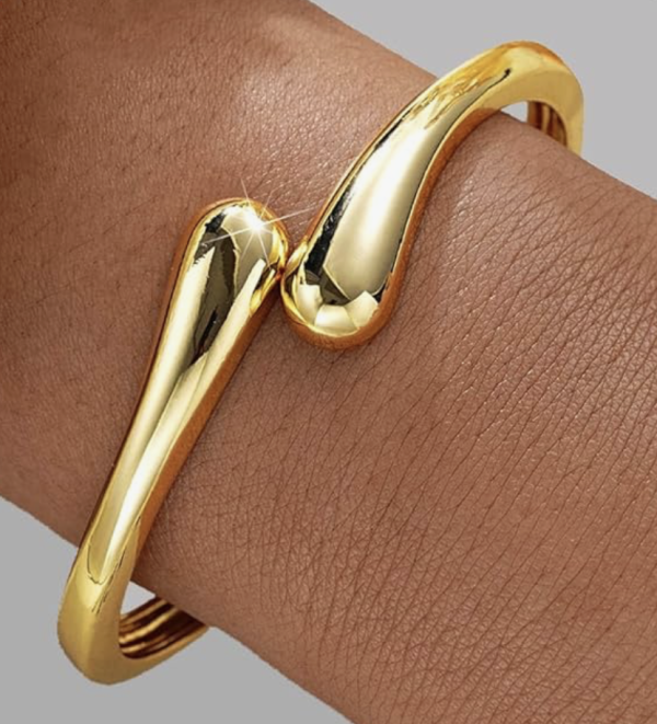 Gold Bangle Bracelets for Women Teens Trendy Chunky Adjustable Twist Cuff Bracelet Jewelry Gifts
